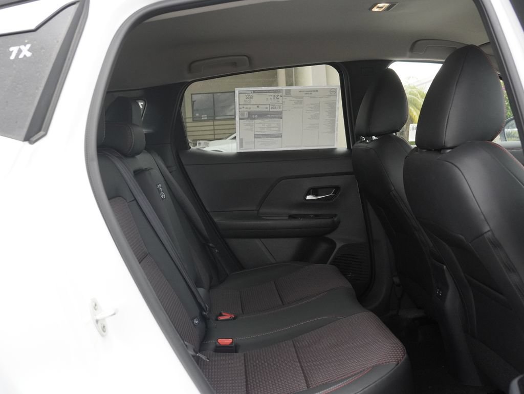 New 2026 Nissan Kicks SR FWD image 26
