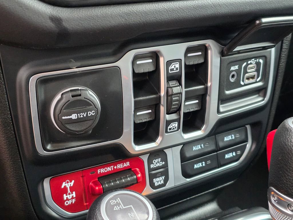 Used 2025 Jeep Wrangler Rubicon image 33