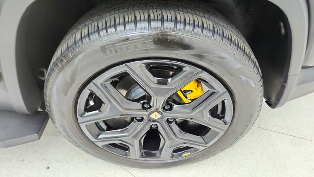 Used 2024 Rivian R1S Adventure image 61