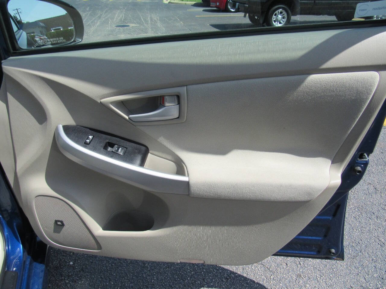 Used 2010 Toyota Prius Five FWD image 27