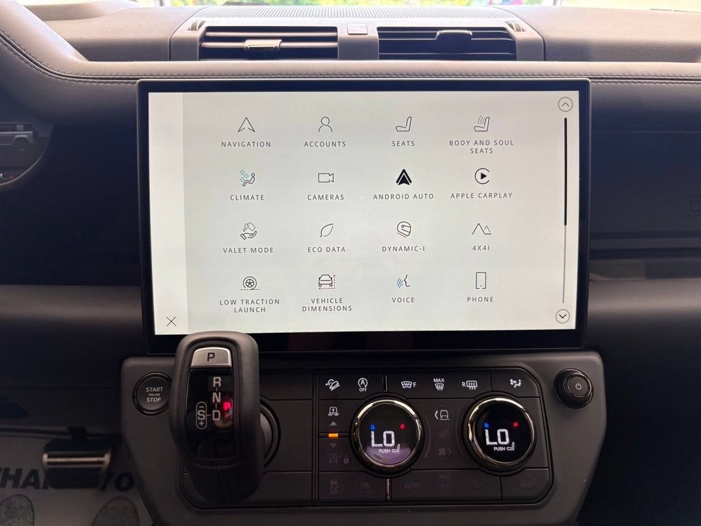 New 2026 Land Rover Defender 110 AWD/4WD image 30