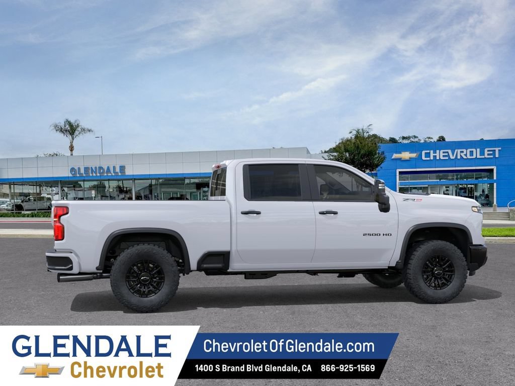 New 2026 Chevrolet Silverado 2500 ZR2 w/ LPO, Dark Essentials Package AWD/4WD image 5