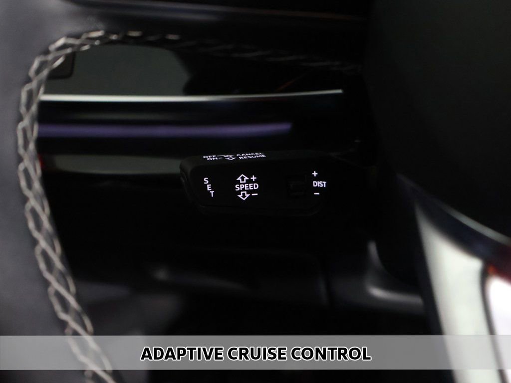 Used 2024 Audi Q8 Premium w/ Black Optic Package image 5