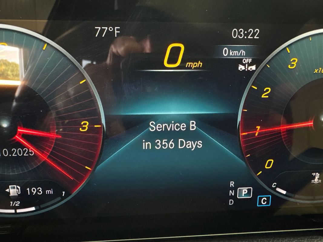 Used 2023 Mercedes-Benz GLA 250 4MATIC image 35