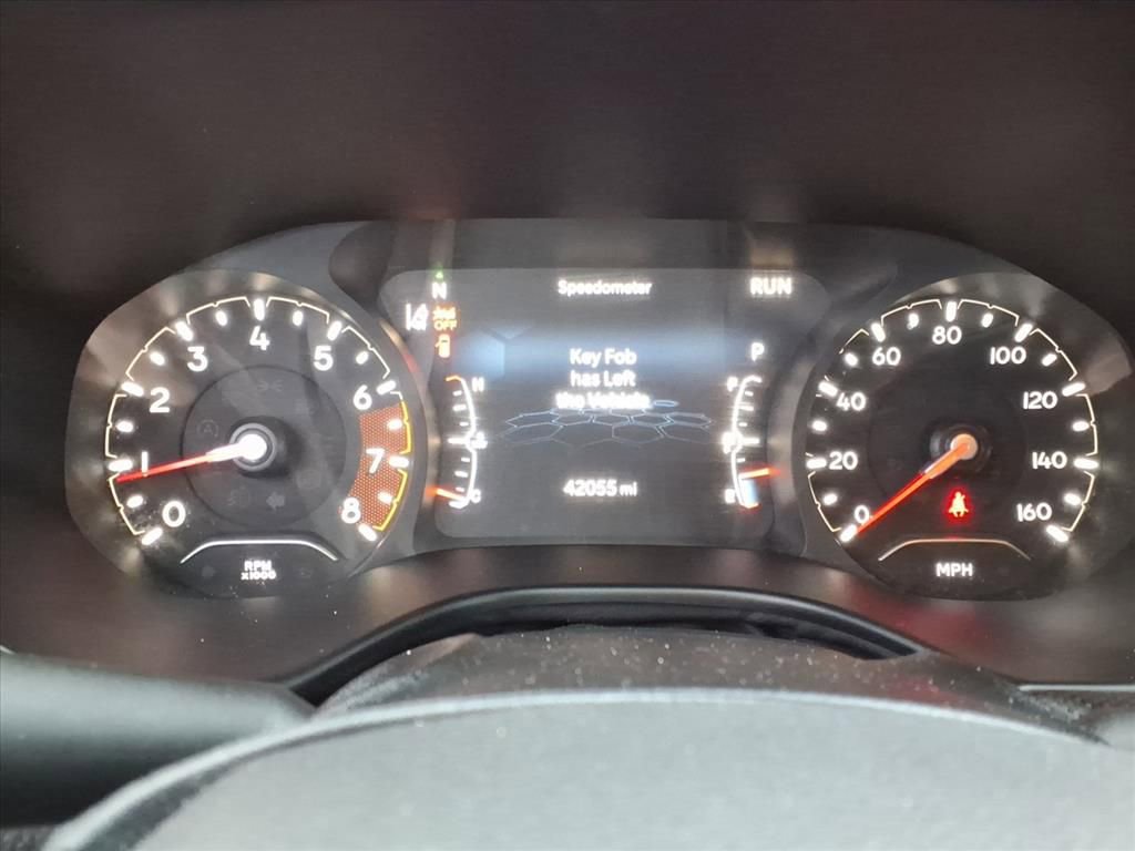 Used 2022 Jeep Compass Trailhawk image 24