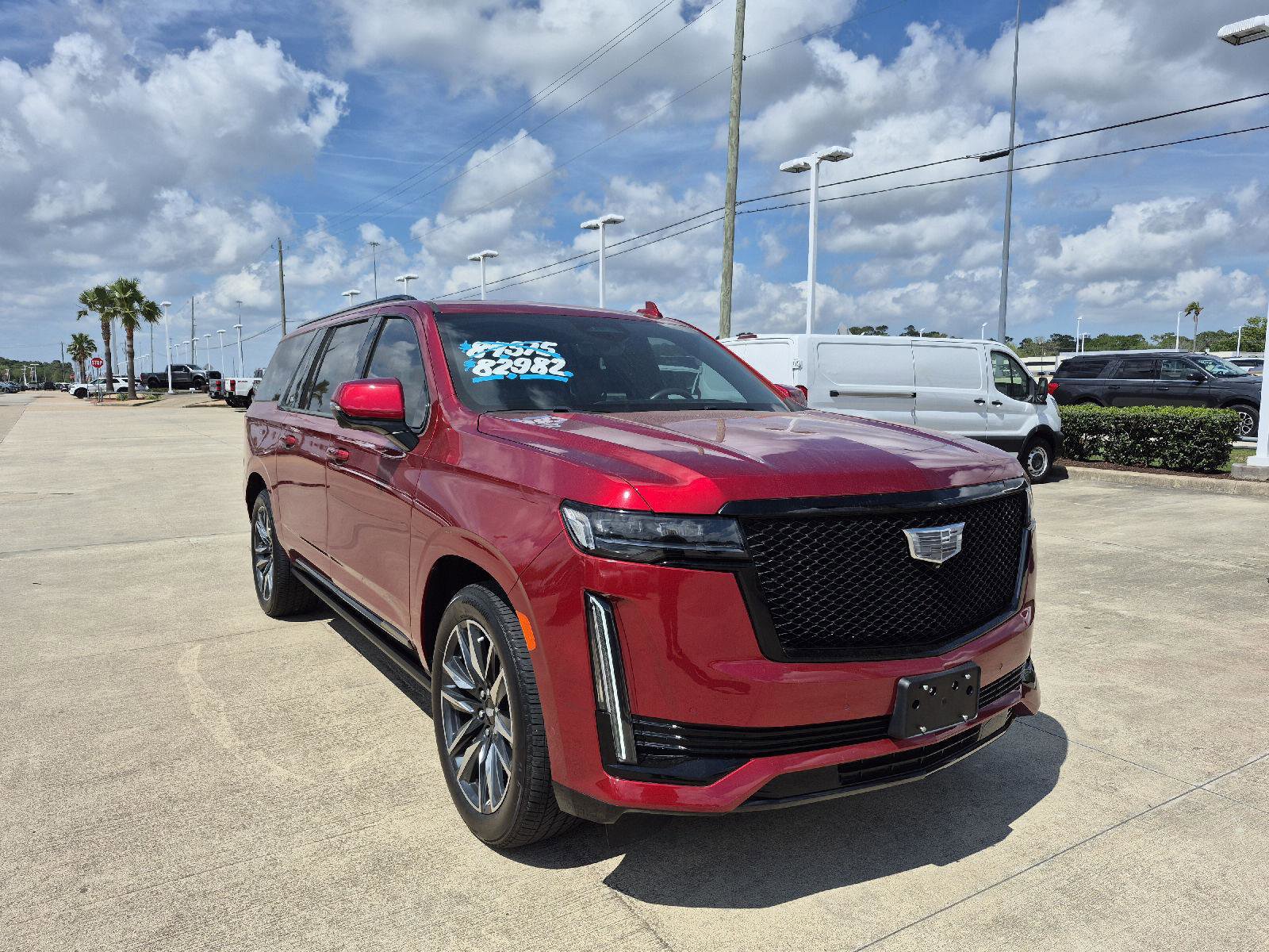 Used 2024 Cadillac Escalade ESV Sport w/ Touring Package image 17