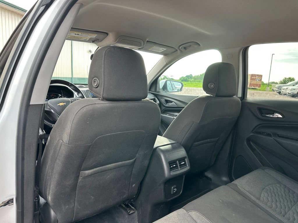 Used 2021 Chevrolet Equinox LT AWD/4WD image 22