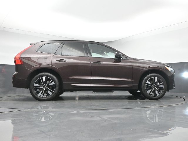 New 2027 Volvo XC60 B5 Core AWD/4WD image 42