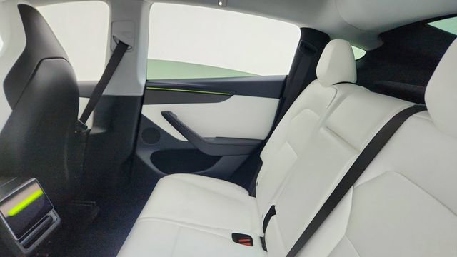 Used 2026 Tesla Model Y Performance AWD/4WD image 28