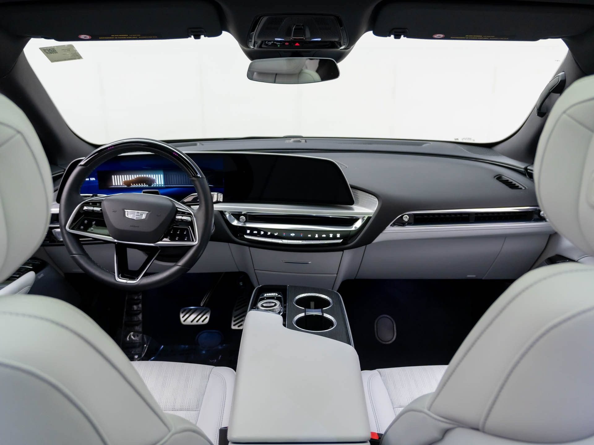 Certified 2024 Cadillac Lyriq Luxury RWD image 11