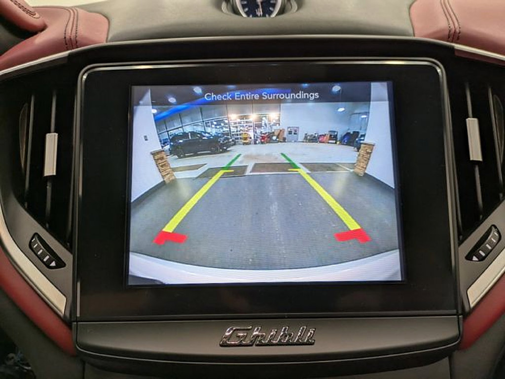 Used 2019 Maserati Ghibli S Q4 AWD/4WD image 14