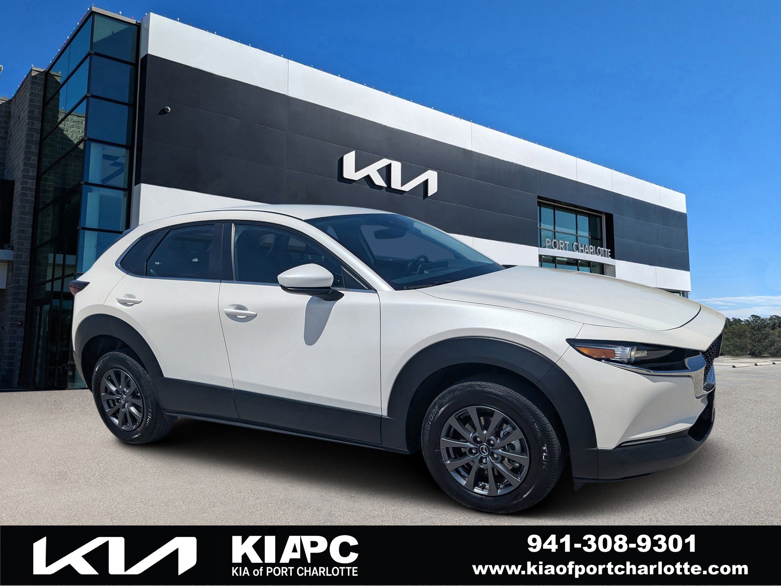 Used 2022 MAZDA CX-30 AWD 2.5 S image 1