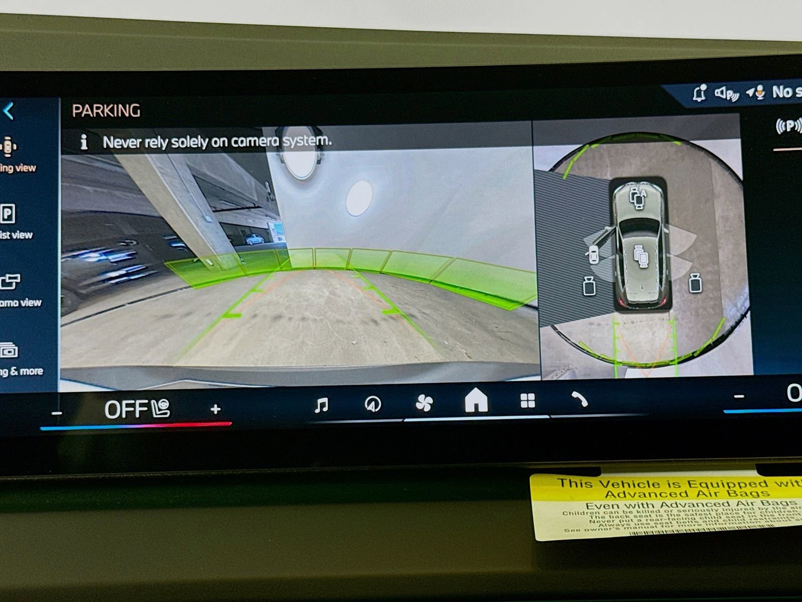 Used 2025 BMW X3 xDrive30i w/ Premium Package image 13