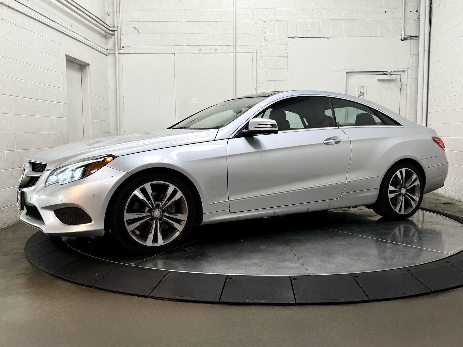 Used 2017 Mercedes-Benz E 400 Coupe w/ Premium 3 Package image 4