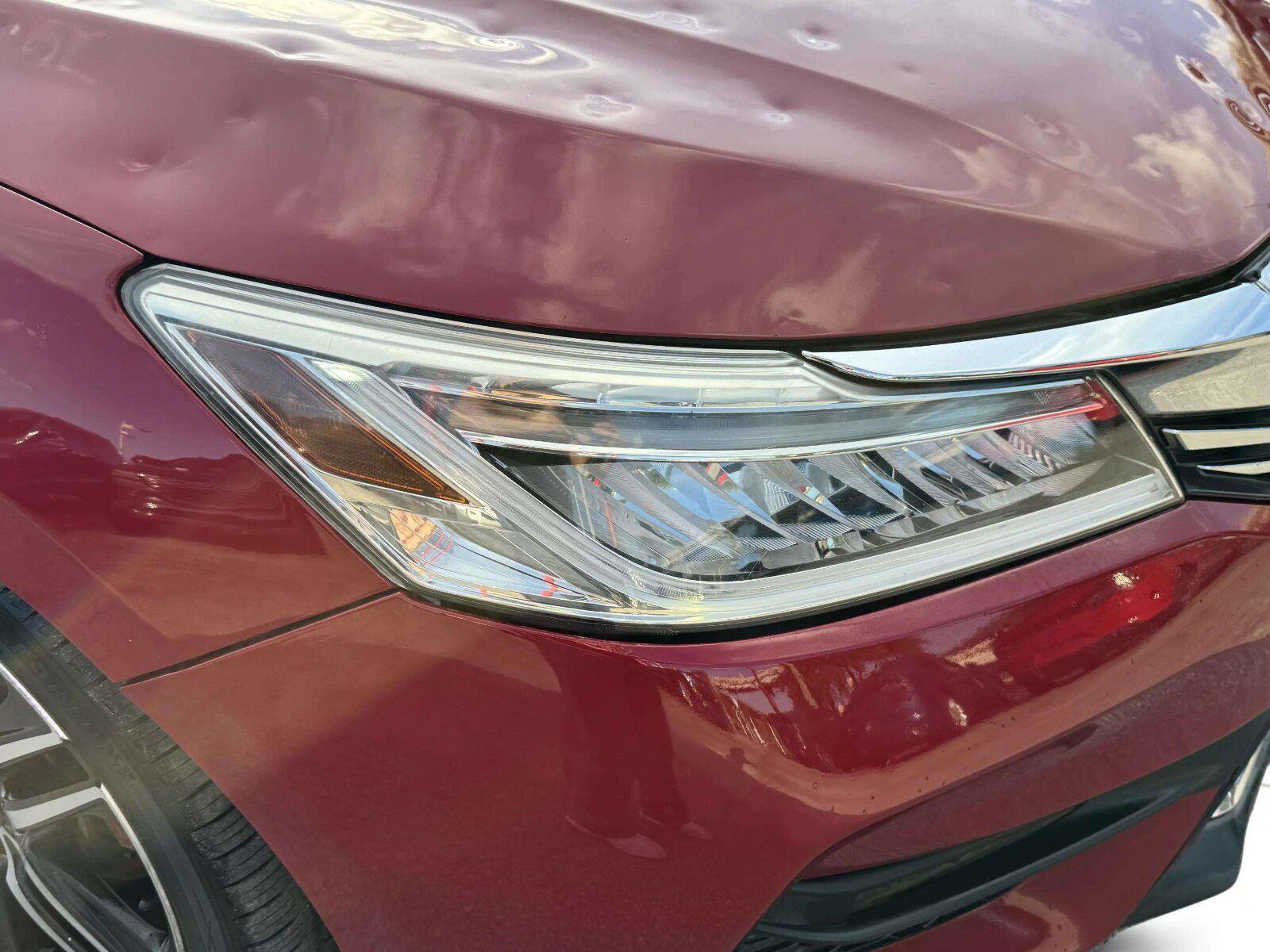 Used 2016 Honda Accord Sport image 11