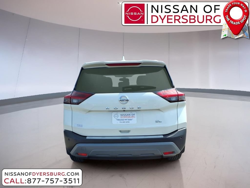 Used 2021 Nissan Rogue SL w/ Premium Package FWD image 4