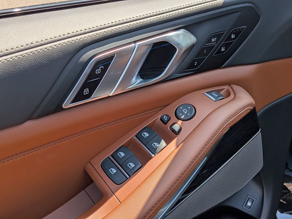 New 2026 BMW X5 xDrive50e image 15