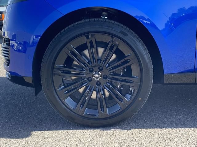 New 2025 Land Rover Range Rover SV AWD/4WD image 21