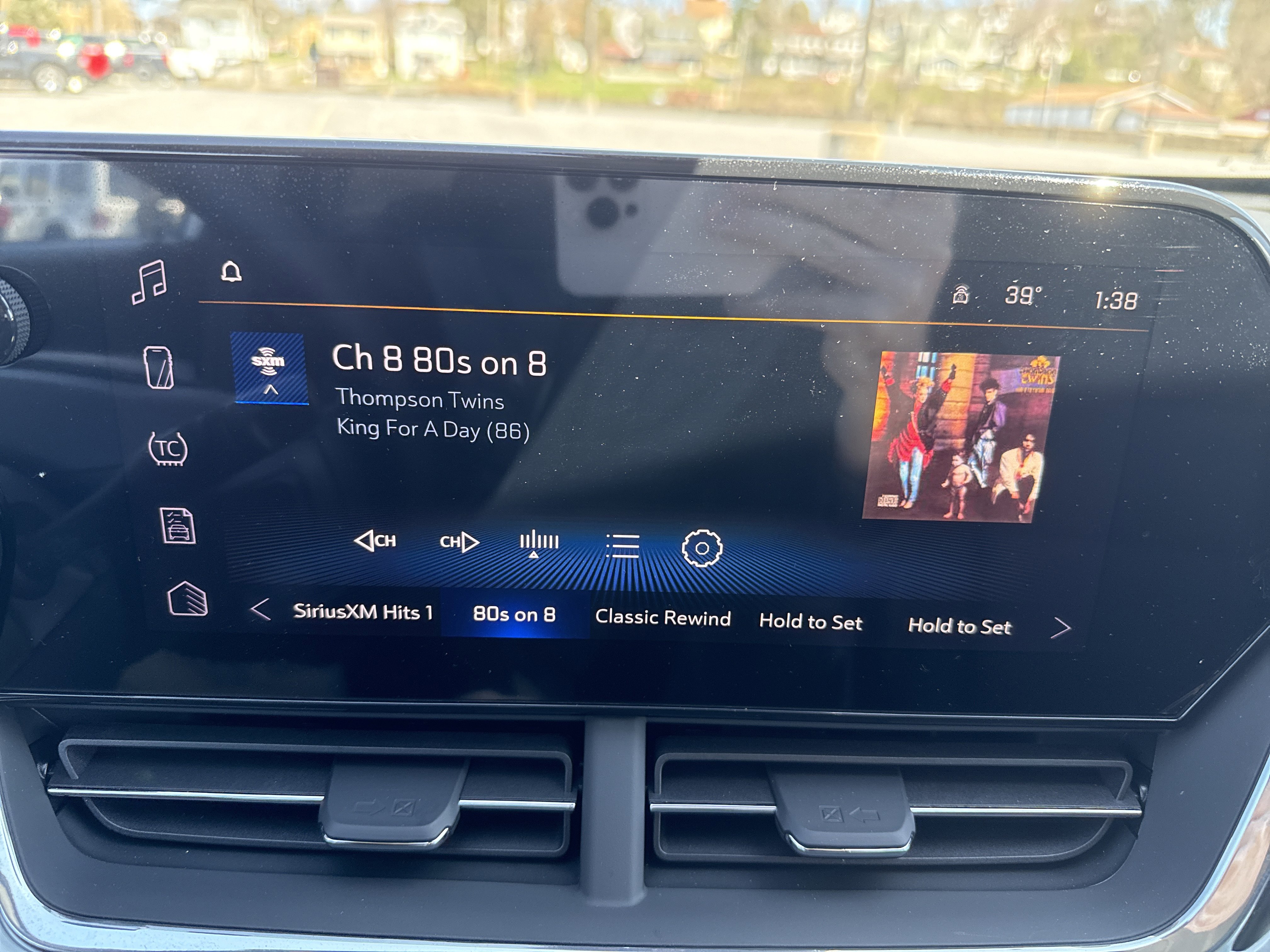 New 2026 Chevrolet Trax LT w/ Driver Confidence Package image 25