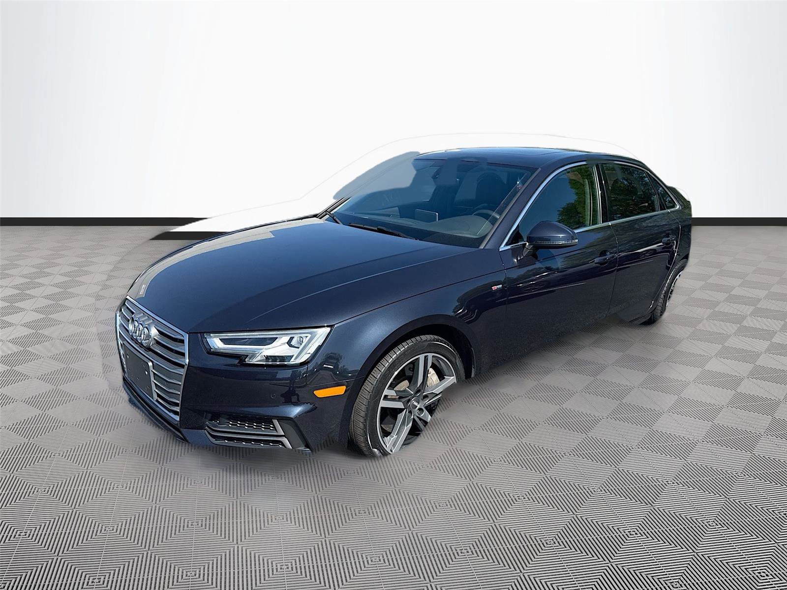 Used 2018 Audi A4 2.0T Premium Plus w/ Premium Plus Package AWD/4WD image 3