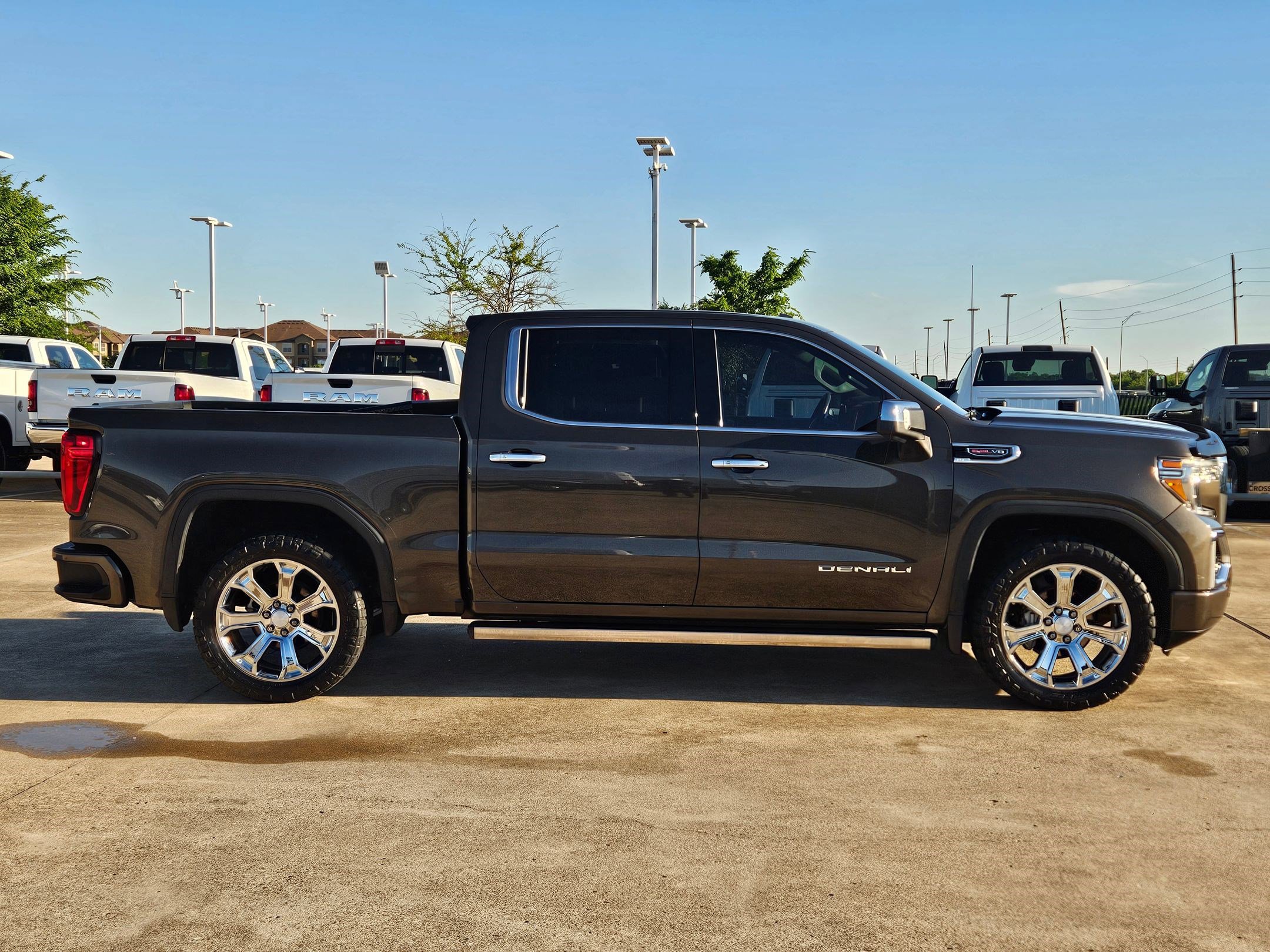 Used 2019 GMC Sierra 1500 Denali w/ Denali Ultimate Package image 2