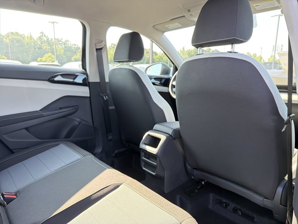 New 2026 Volkswagen Taos S FWD image 16