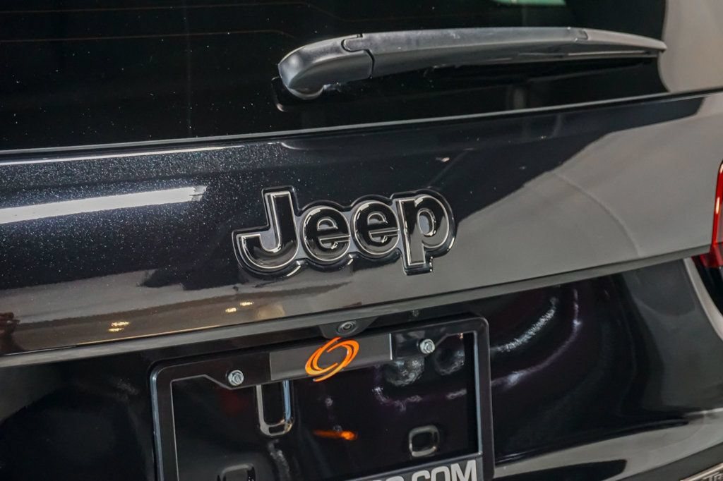 Used 2021 Jeep Grand Cherokee Trackhawk AWD/4WD image 41