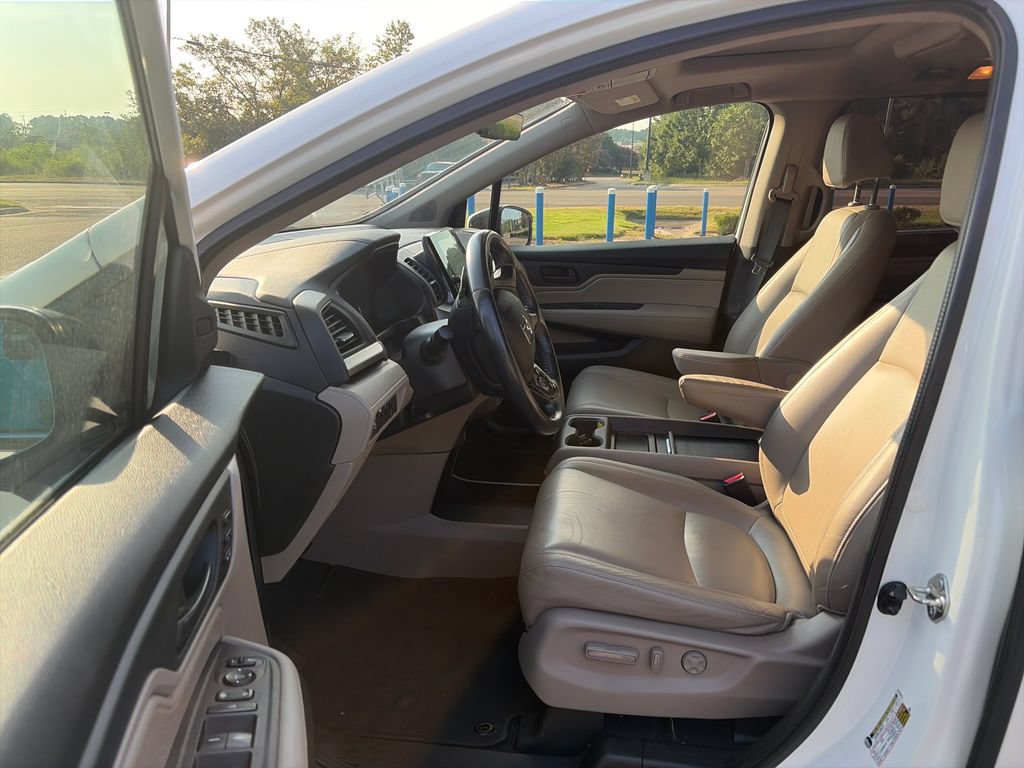 Used 2018 Honda Odyssey EX-L image 9