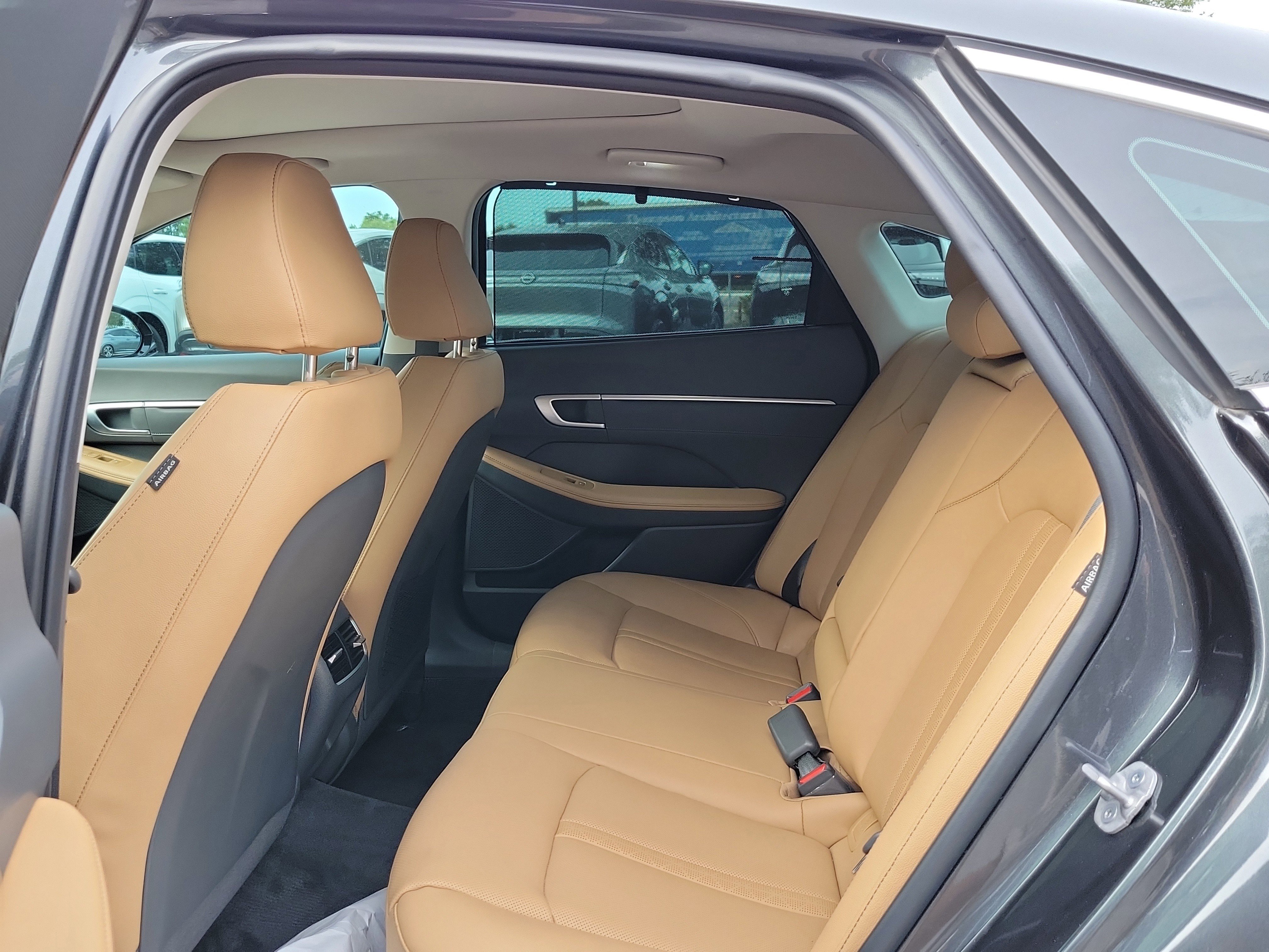 Used 2024 Hyundai Sonata Limited FWD image 11