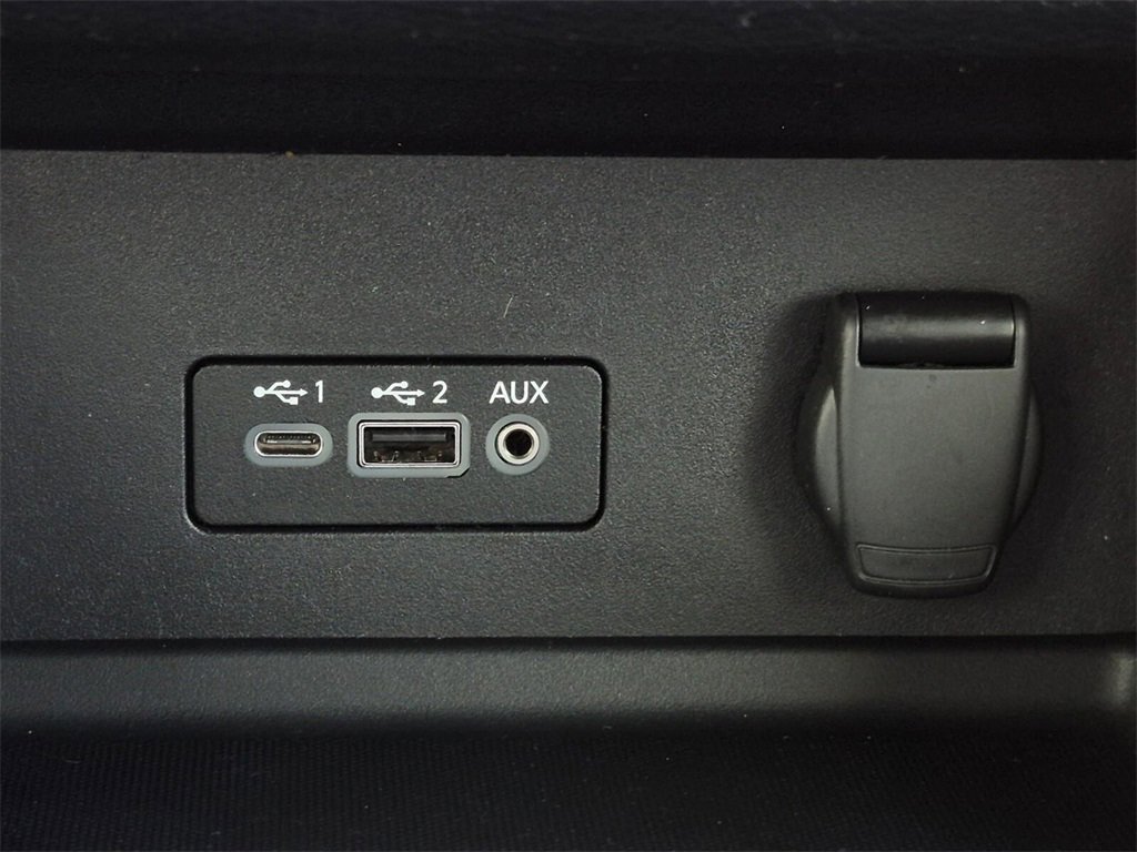 Used 2022 Nissan Sentra SV image 22