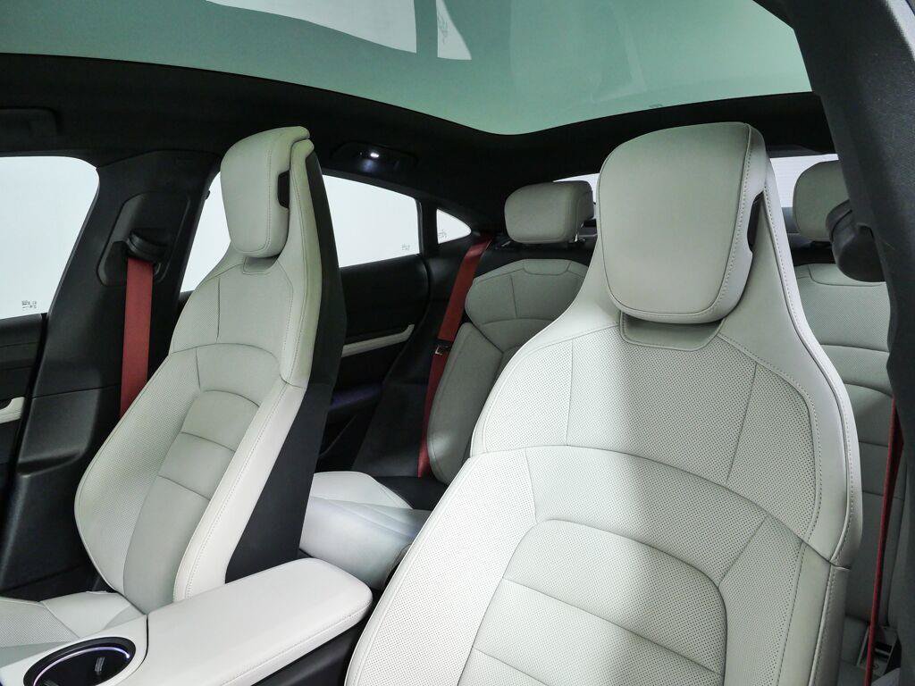 Certified 2023 Porsche Taycan RWD image 5