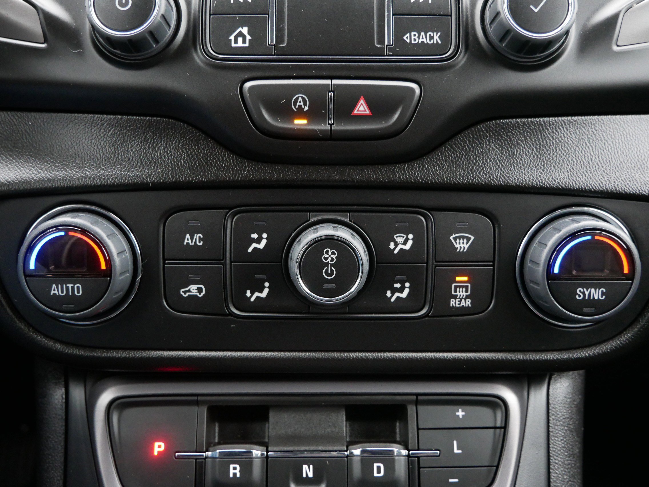 Used 2023 GMC Terrain AT4 w/ LPO, Floor Liner Package image 23