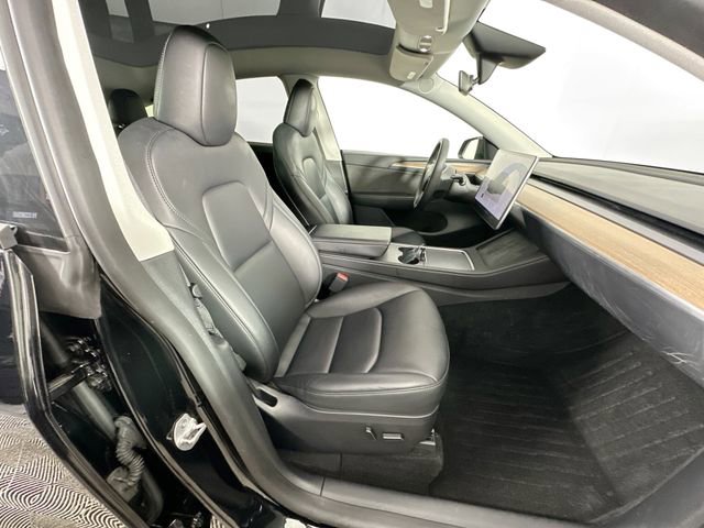 Used 2023 Tesla Model Y Long Range image 26