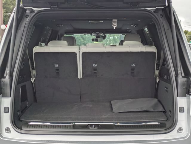 New 2026 Jeep Grand Wagoneer Summit w/ Rear Seat Video Group I AWD/4WD image 13