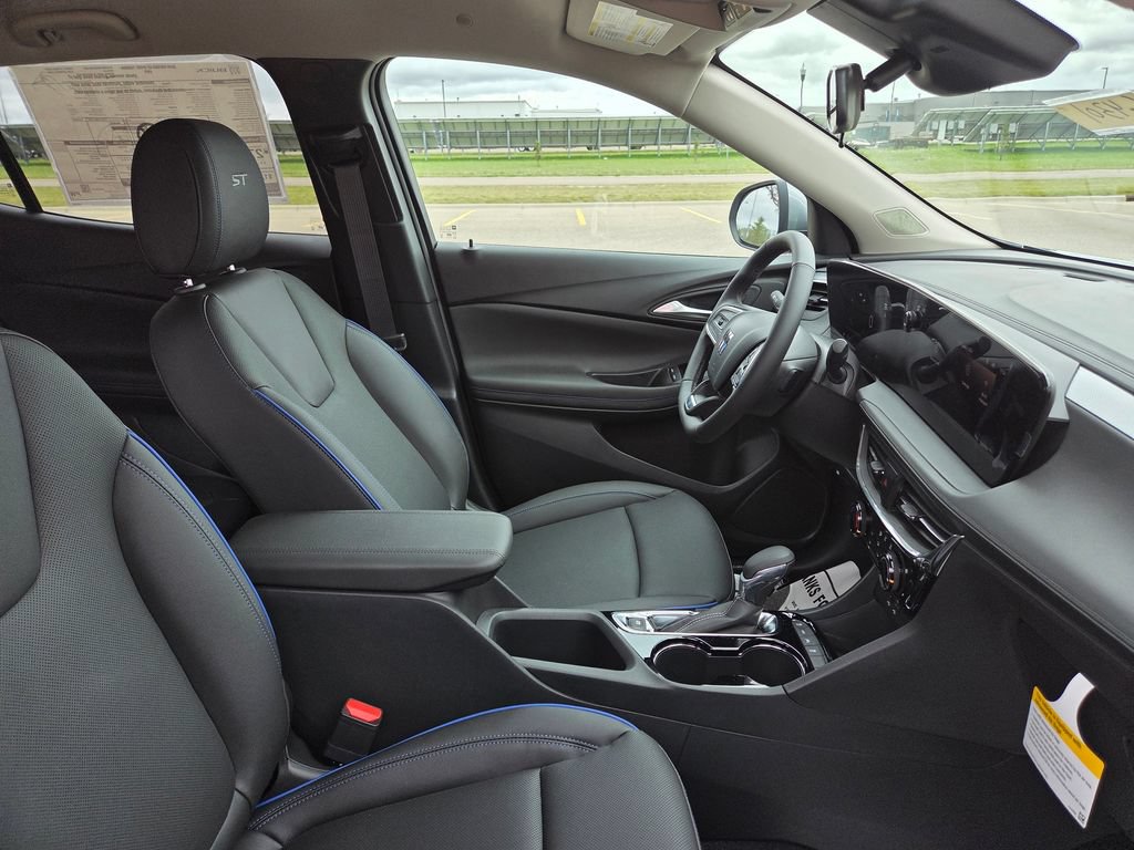New 2026 Buick Encore GX Sport Touring w/ Comfort Package AWD/4WD image 32
