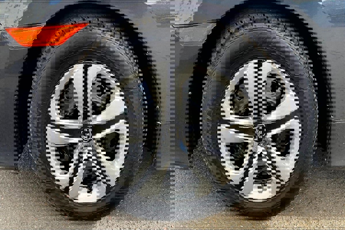 Used 2018 Honda Civic LX image 8