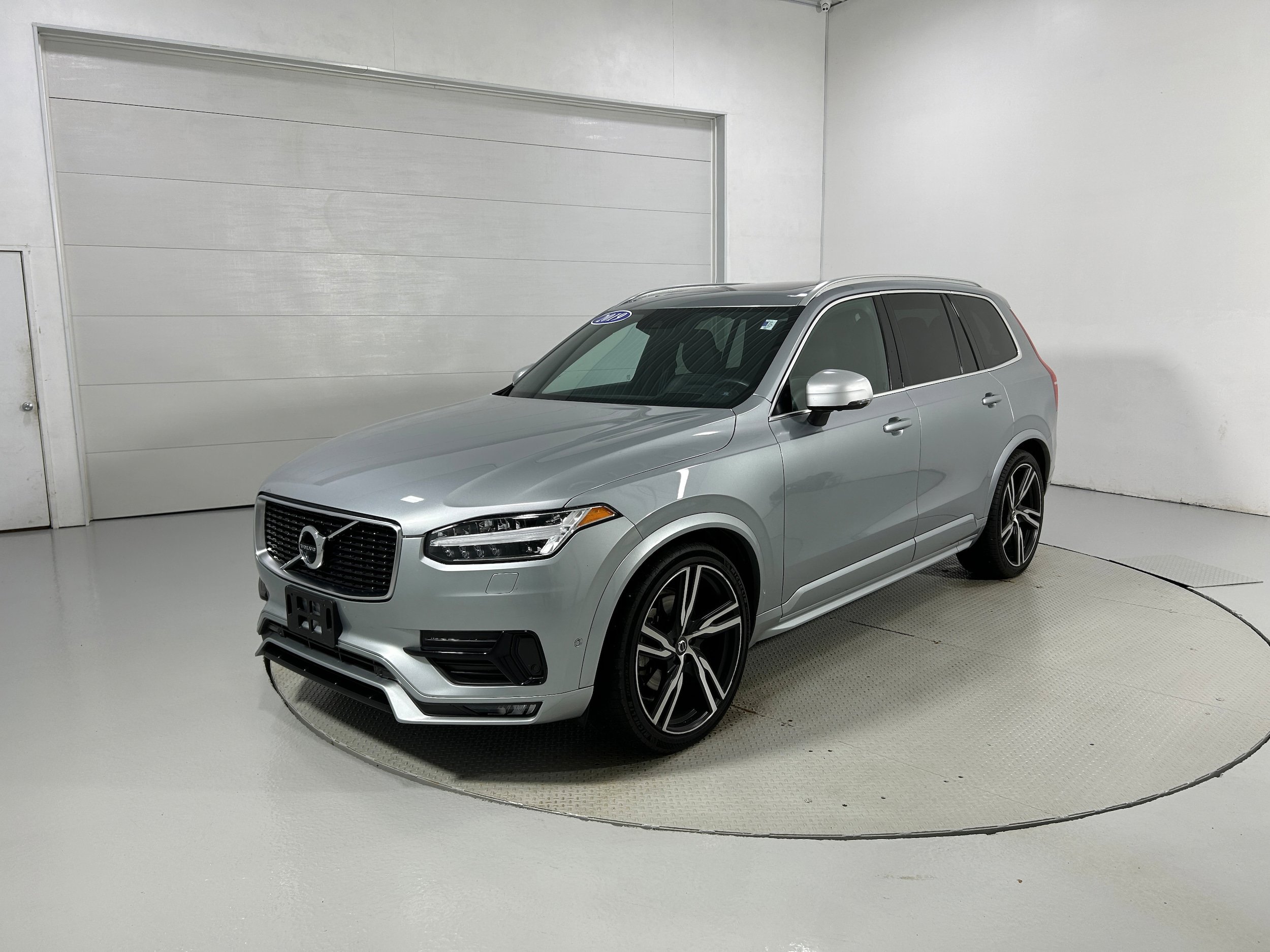 Used 2019 Volvo XC90 T6 R-Design w/ Advanced Package image 19