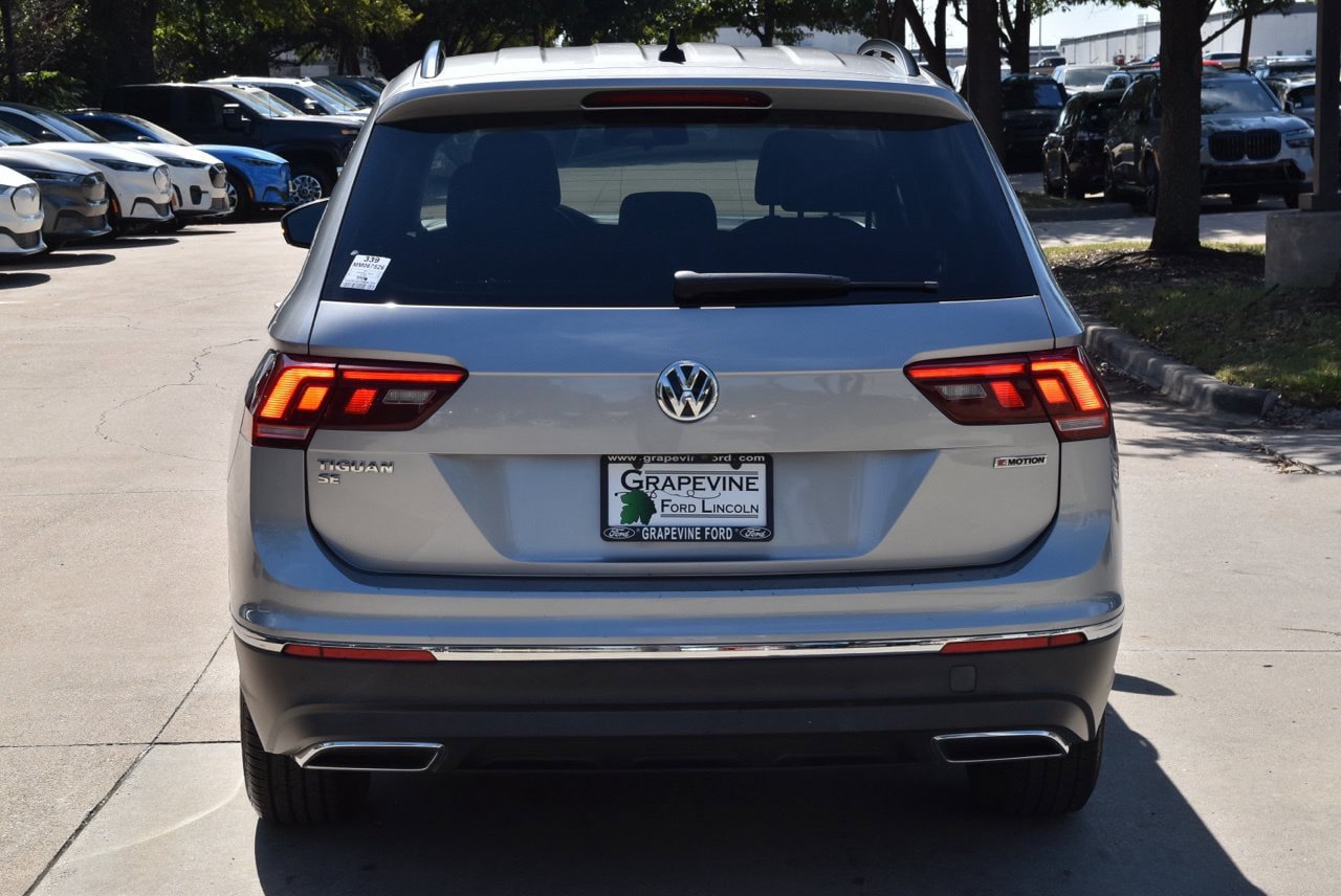 Used 2021 Volkswagen Tiguan SE AWD/4WD image 9