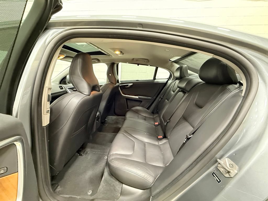 Used 2016 Volvo S60 T5 Premier w/ Climate Package AWD/4WD image 25