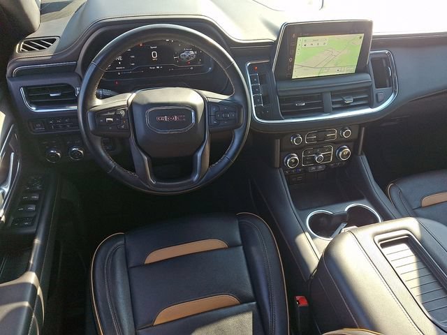 Used 2024 GMC Yukon XL AT4 w/ Technology Package AWD/4WD image 2