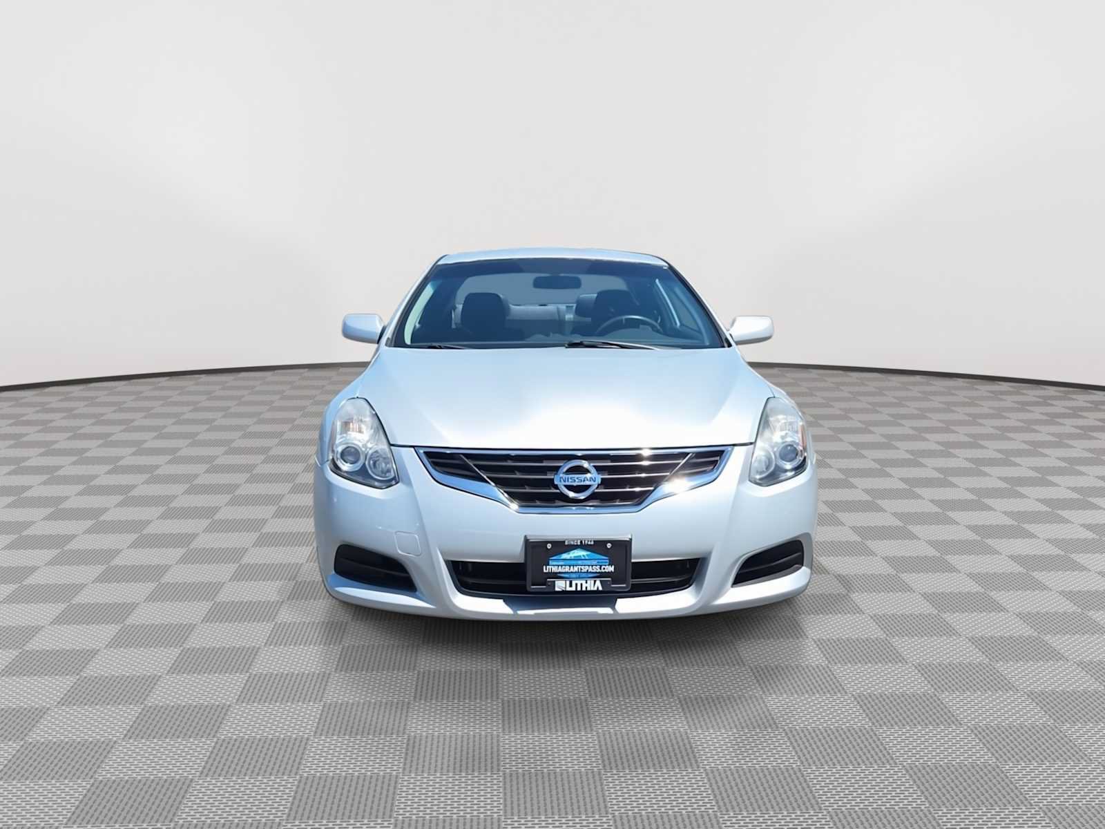 Used 2011 Nissan Altima 2.5 S w/ Convenience Pkg FWD image 3