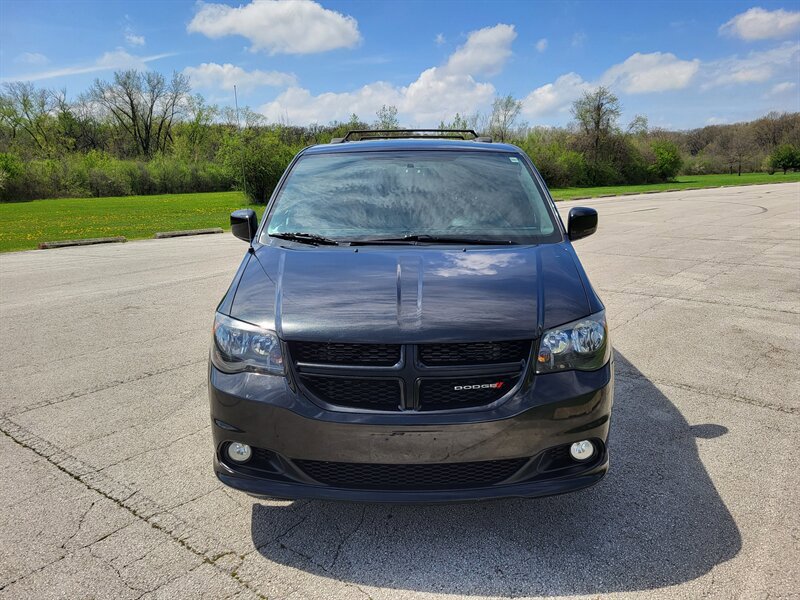 Used 2014 Dodge Grand Caravan R/T w/ Trailer Tow Group FWD image 4