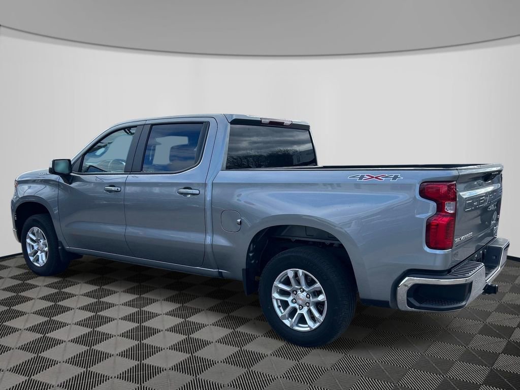 Used 2024 Chevrolet Silverado 1500 LT AWD/4WD image 7