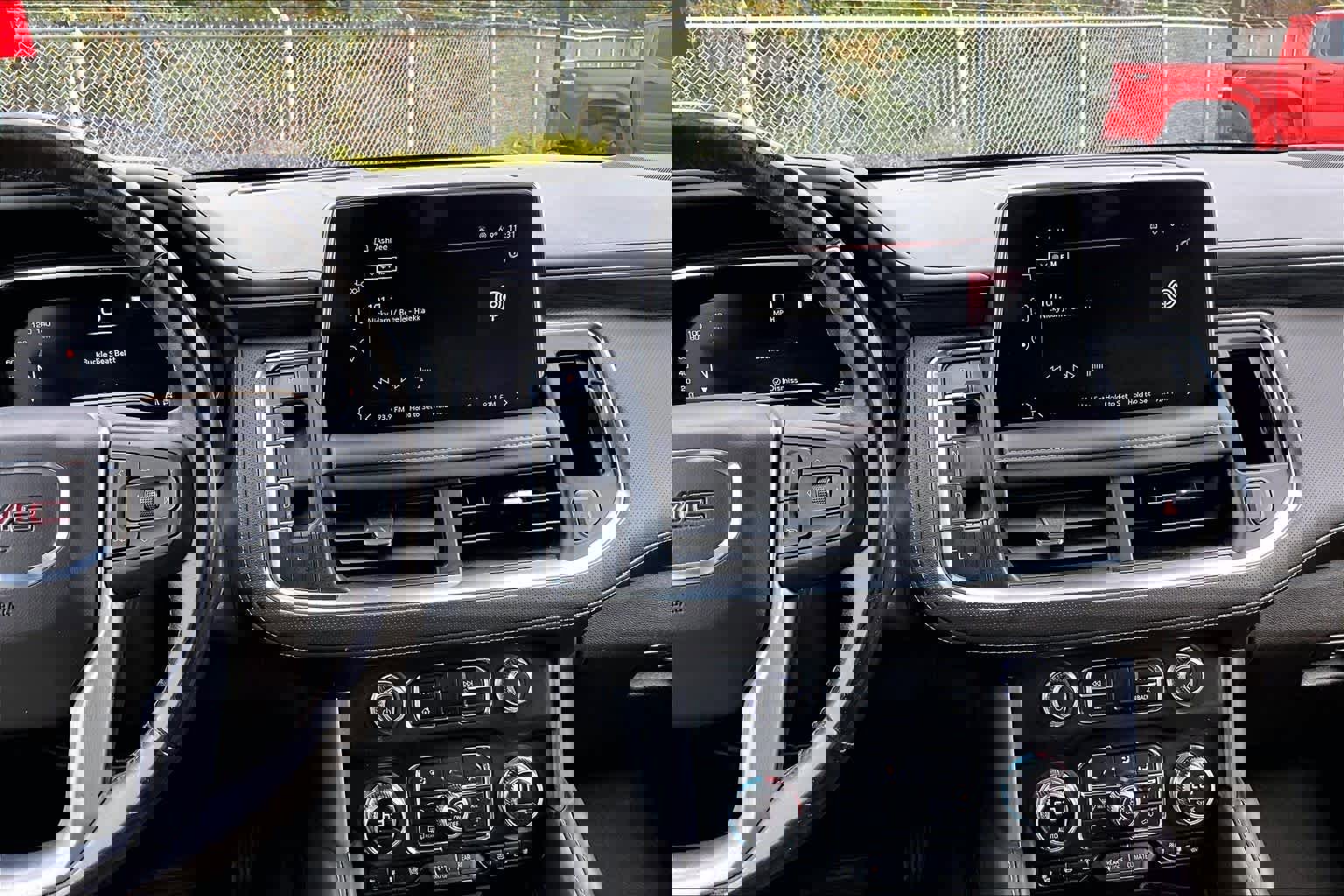 Used 2022 GMC Yukon XL SLT image 6