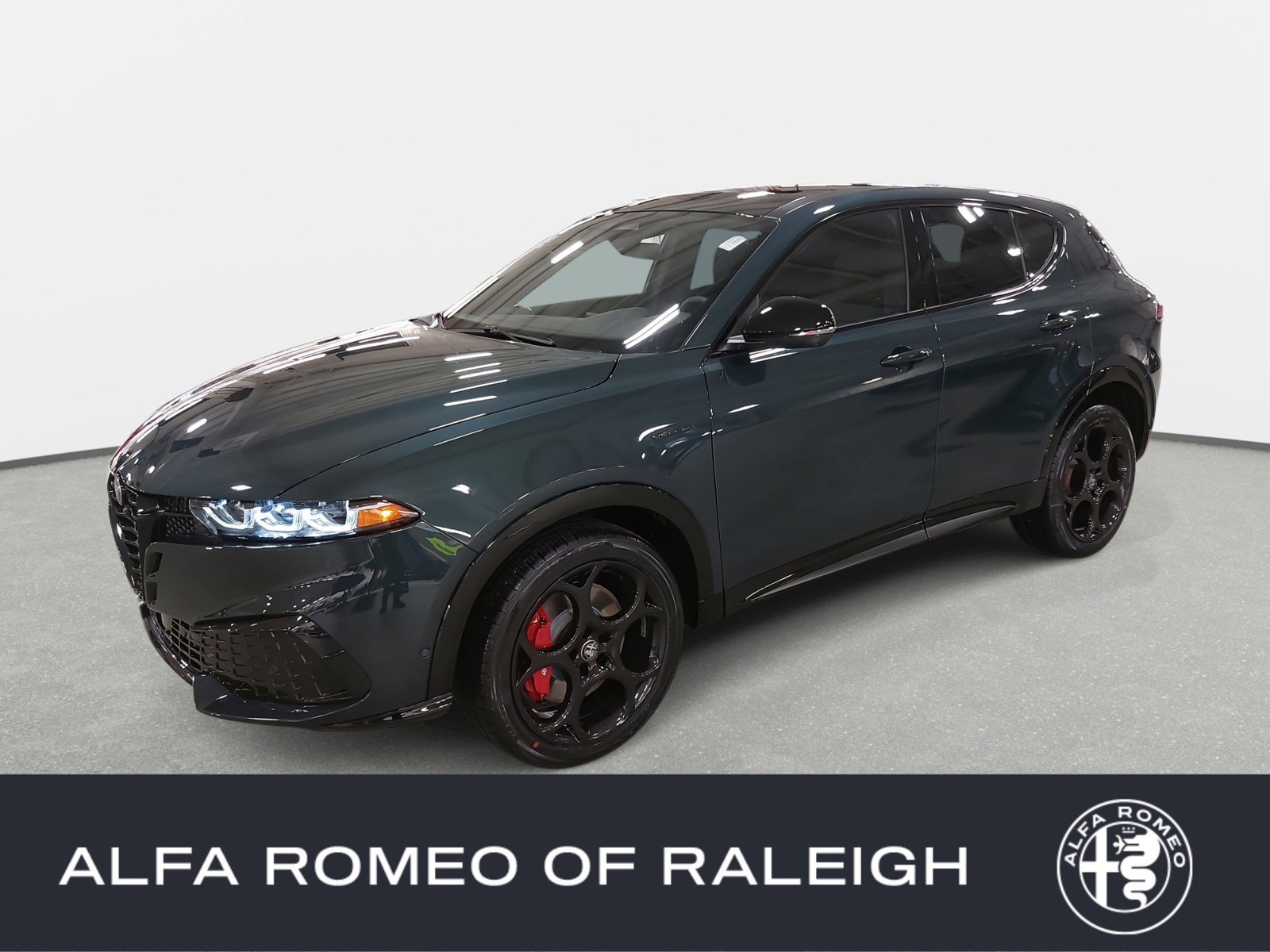 New 2026 Alfa Romeo Tonale w/ Quick Order Package 23H Volce image 1