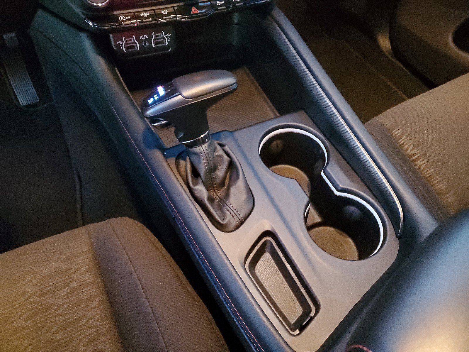 Certified 2025 Dodge Durango GT w/ Blacktop Package image 27
