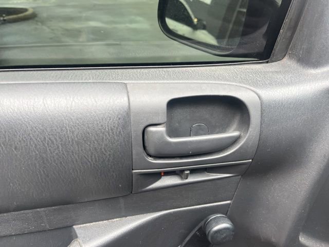 Used 2002 Dodge Dakota 2WD Regular Cab image 13