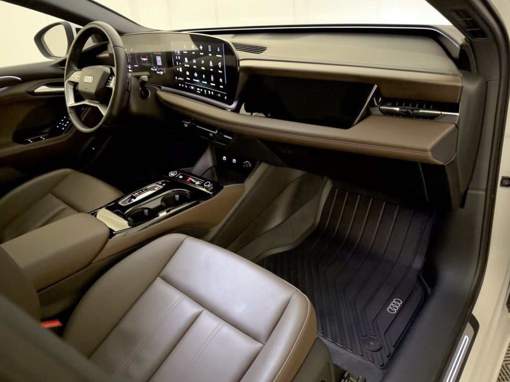 Certified 2025 Audi A6 e-tron Premium w/ Convenience Package AWD/4WD image 31