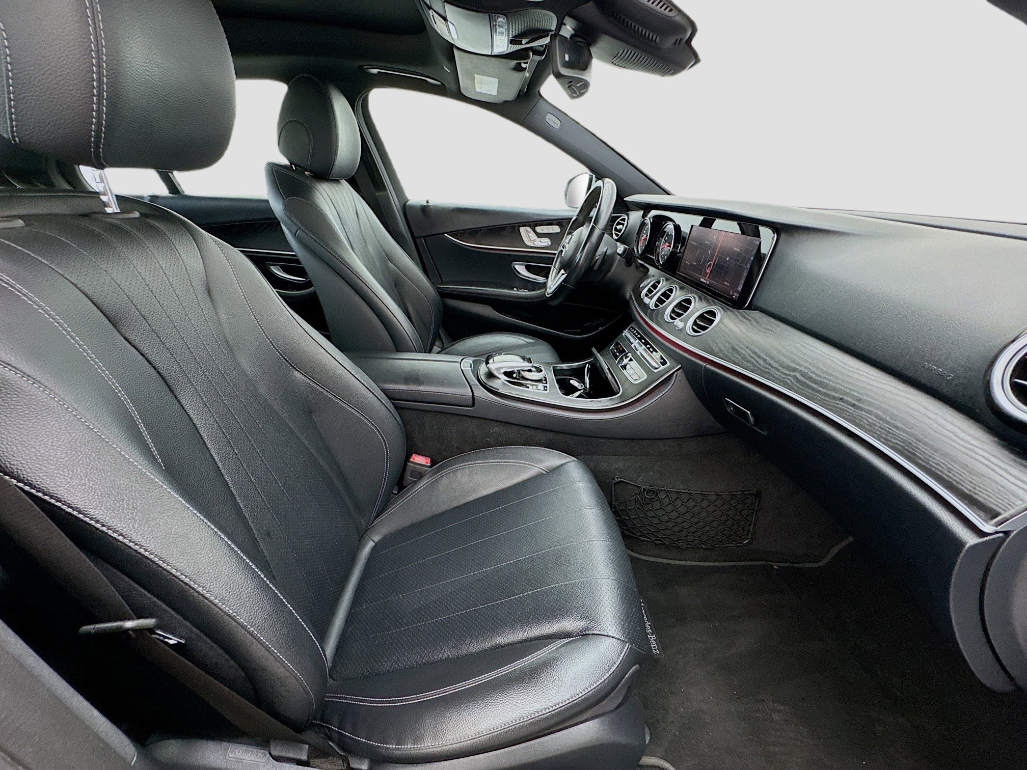 Used 2019 Mercedes-Benz E 300 image 20