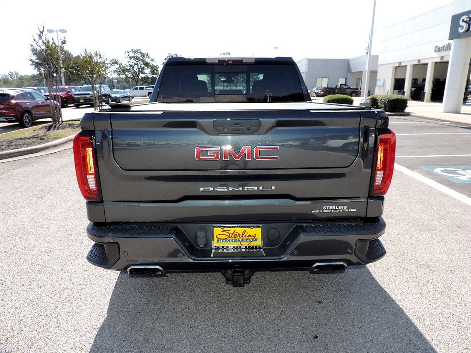 Used 2019 GMC Sierra 1500 Denali w/ Denali Ultimate Package AWD/4WD image 6